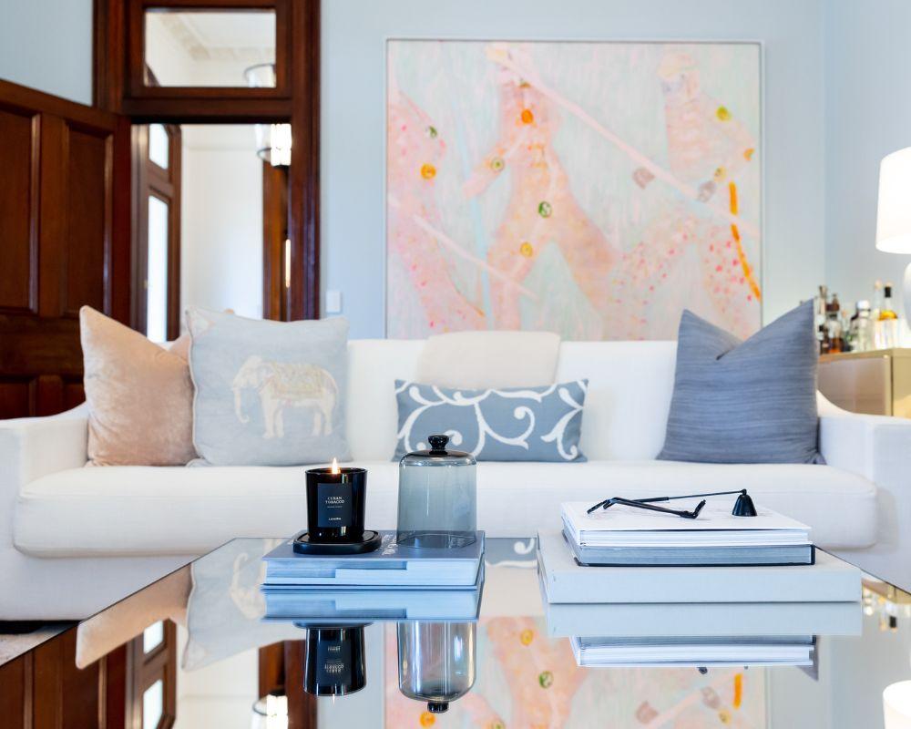 The Complete Guide to Caring for A Luxury Candle - LUMIRA