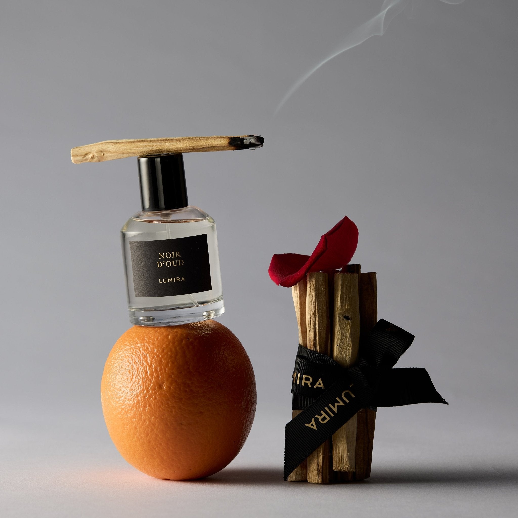 Noir d'Oud Eau de Parfum - LUMIRA