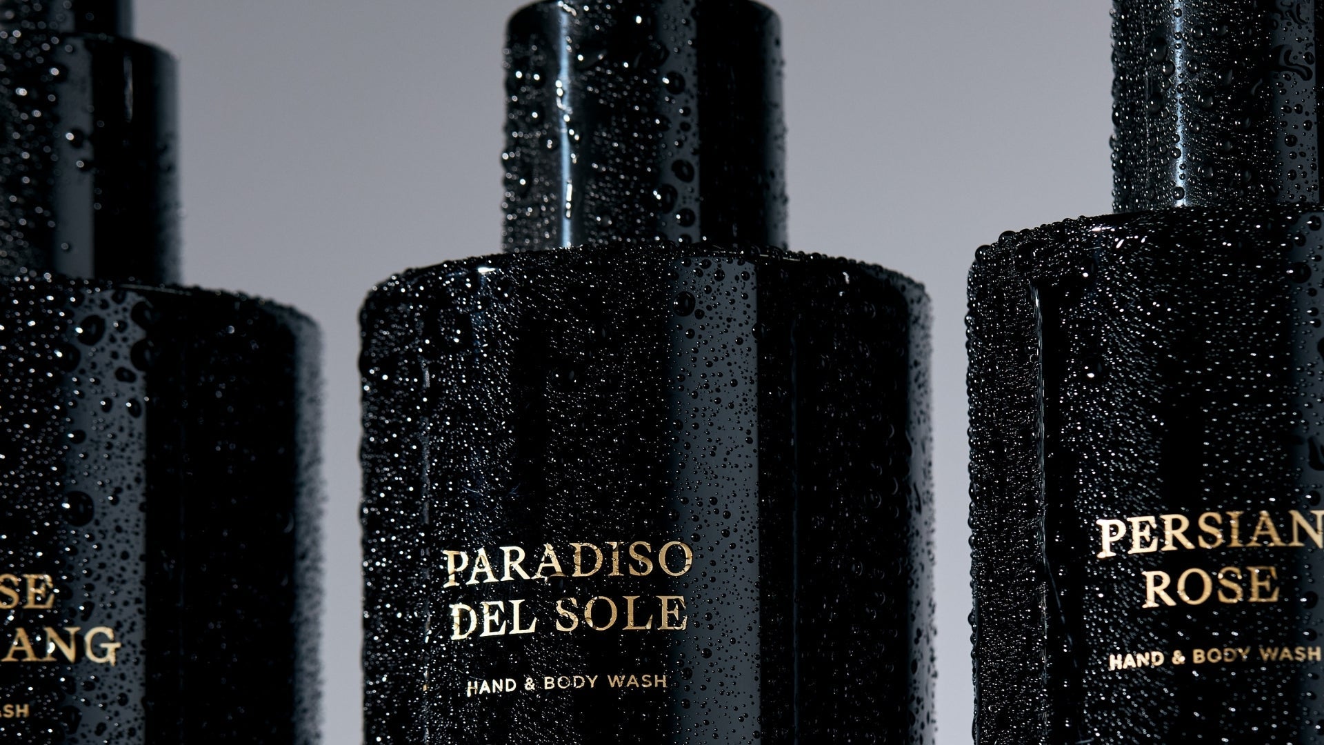The New Ritual: Skinimalism and the Art of Scent-Layering