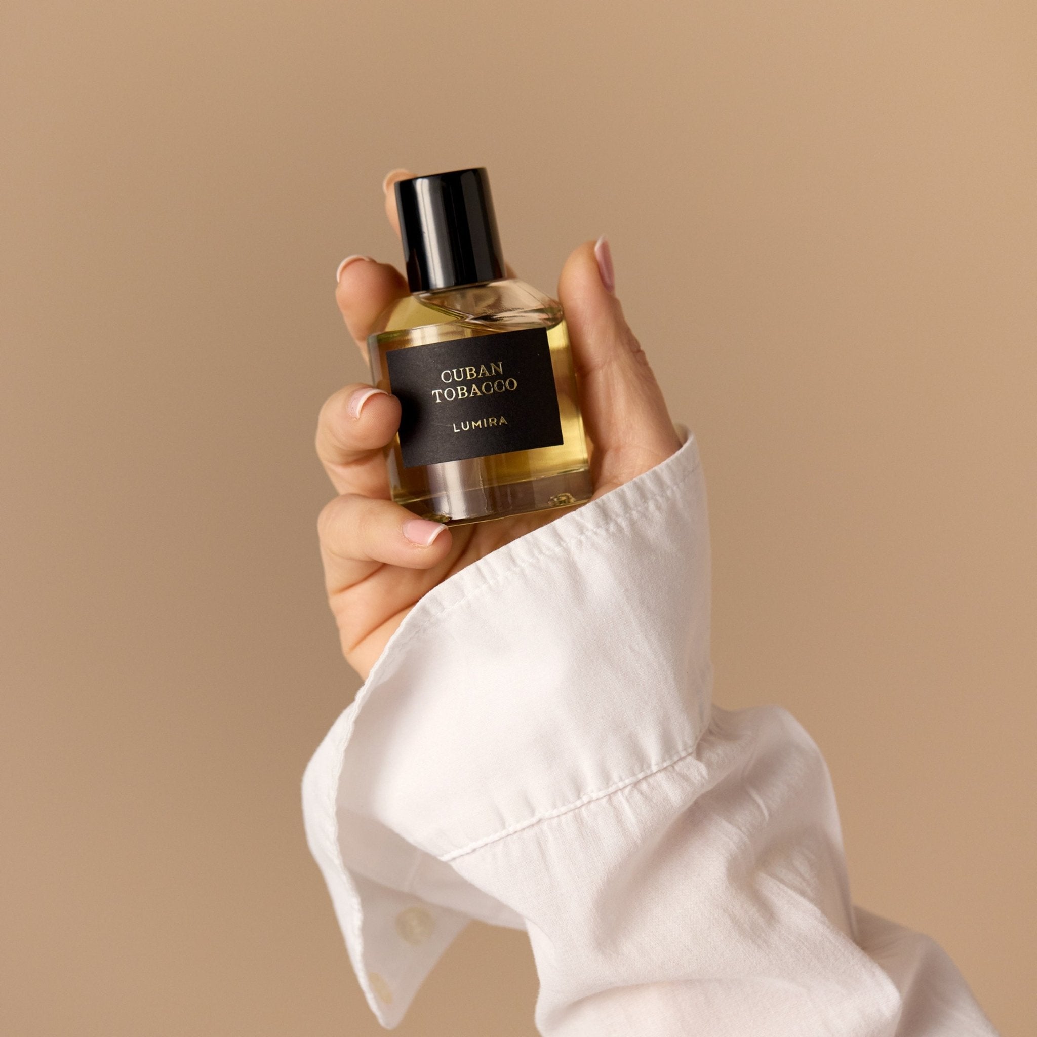 Cuban Tobacco Eau de Parfum - LUMIRA